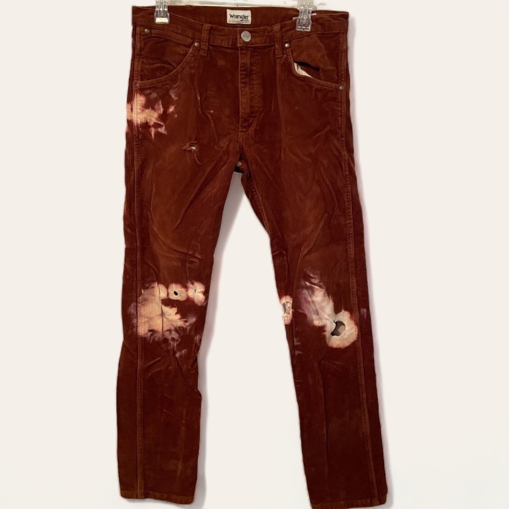 Vintage distressed Wrangler western corduroy jeans